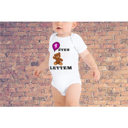 1 éves lettem - body