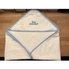 Baba/ kis gyermek kapucnis neves +dátumos hímzett törölköző